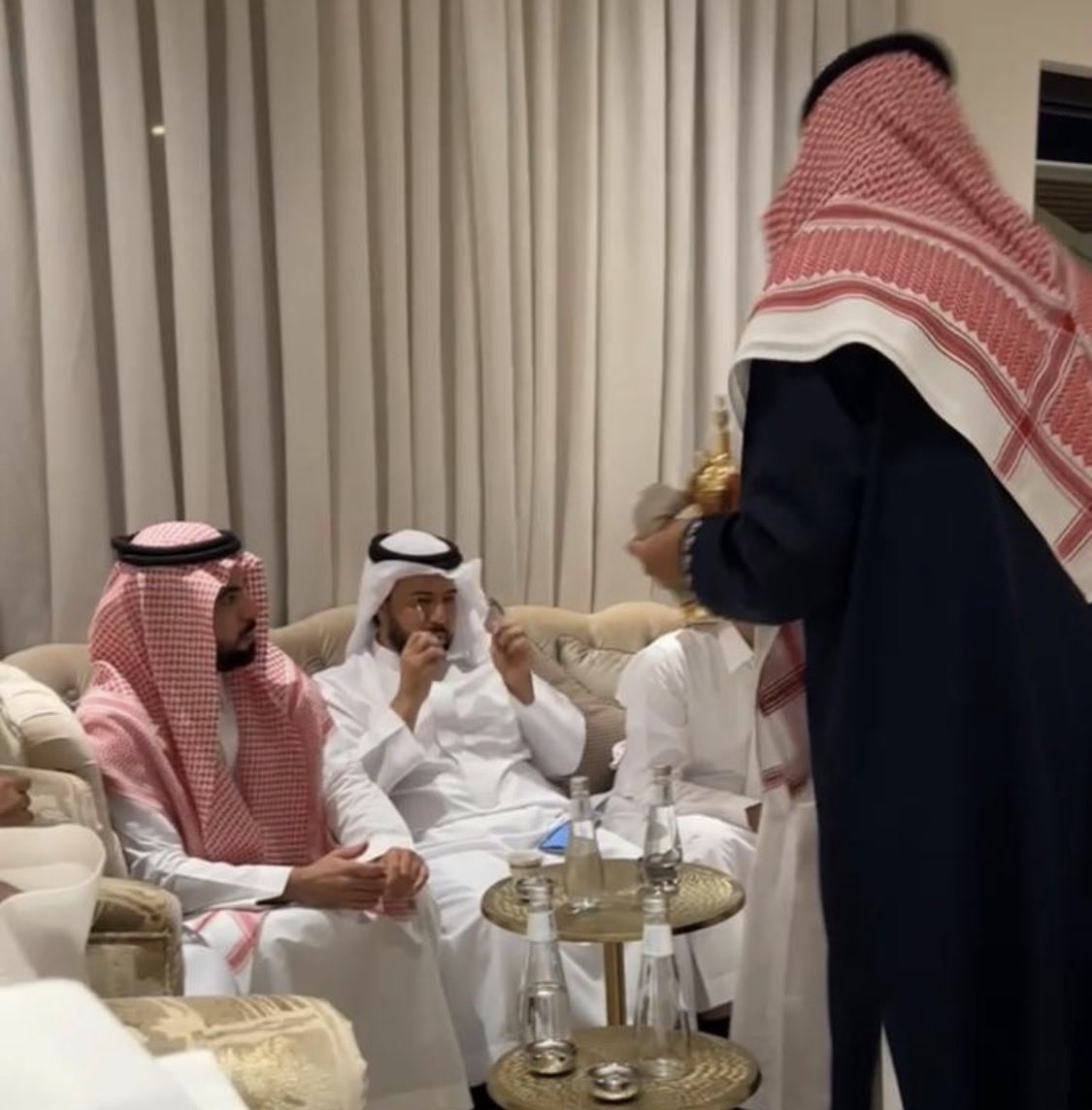 عبدالعليم الزيد tweet media