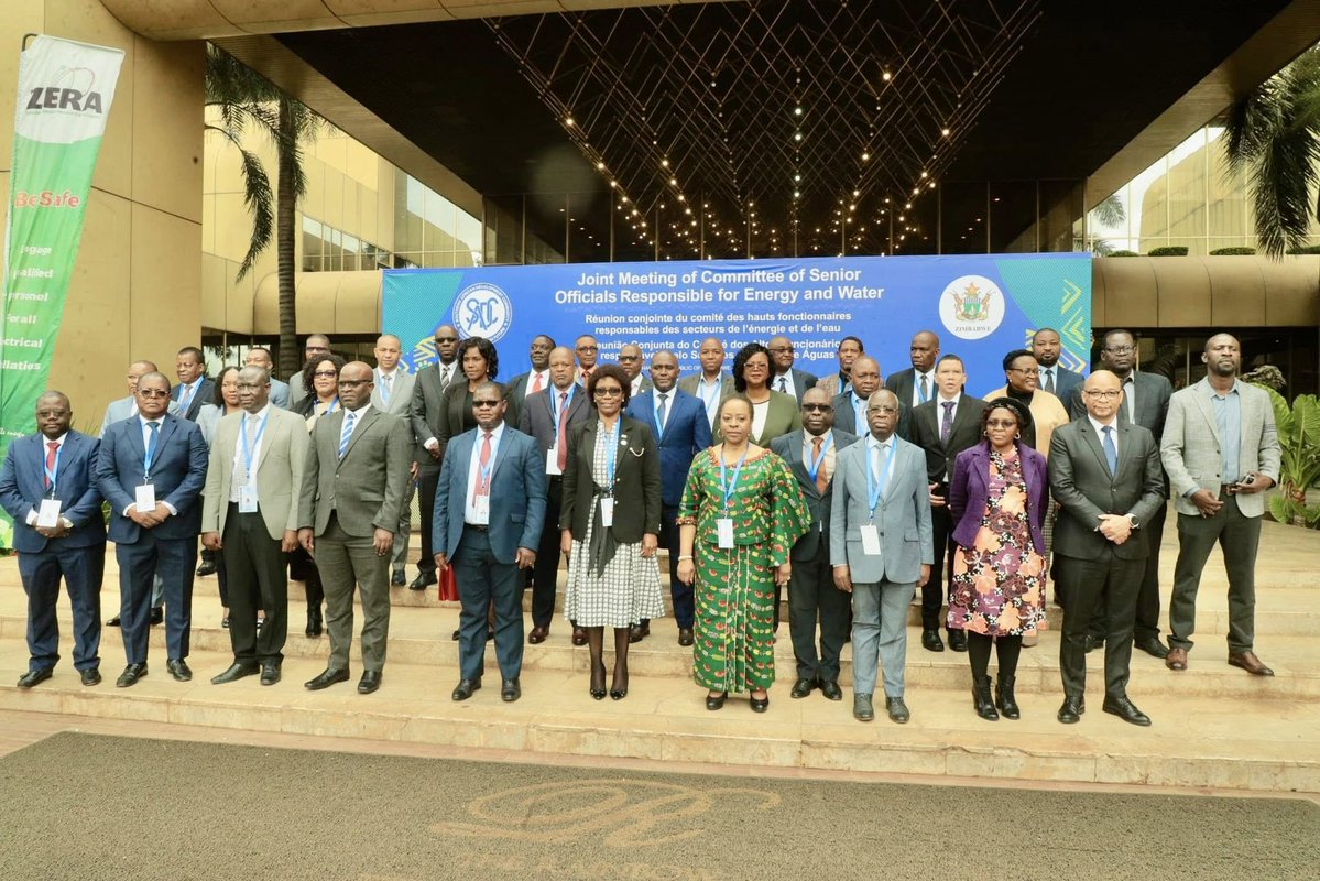 fordbee's tweet image. The SADC Secretariat’s 2026 Labor Market Report reveals a critical "senior management" gap for women across the 16 member states. 🌍 Policy-makers are being briefed today on new youth employment shock-absorption strategies. #LaborIntel #SADC #AfricaRising #RwOT