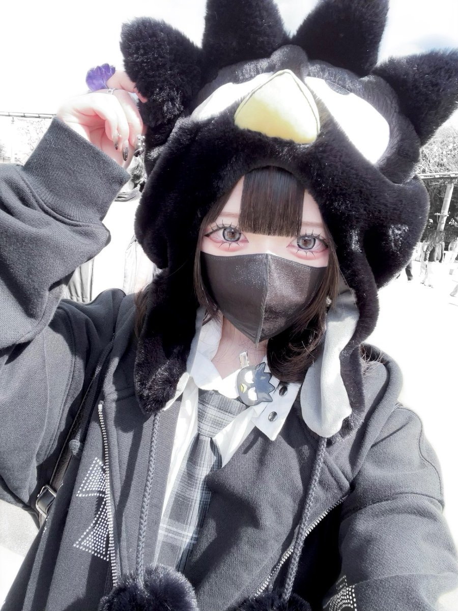 こる tweet media