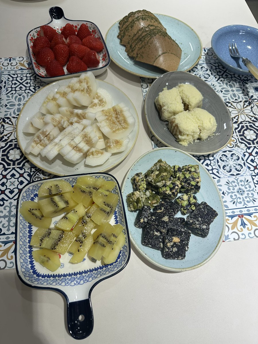참치 tweet media
