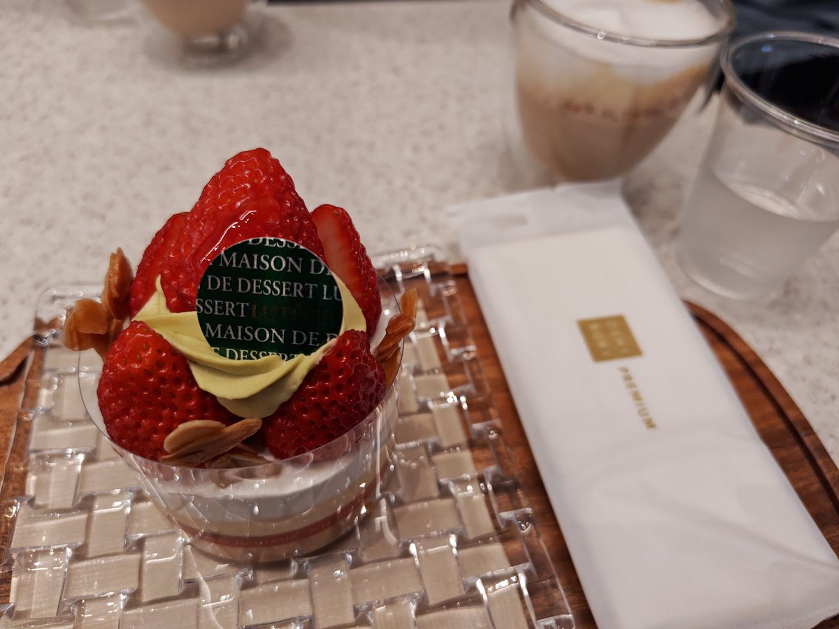atigusak's tweet photo. 今回の旅のメイン？
ルーテシアで新潟県のケーキ屋さん「ルーテシア」に行ってきた笑 https://t.co/NaucFiDft9