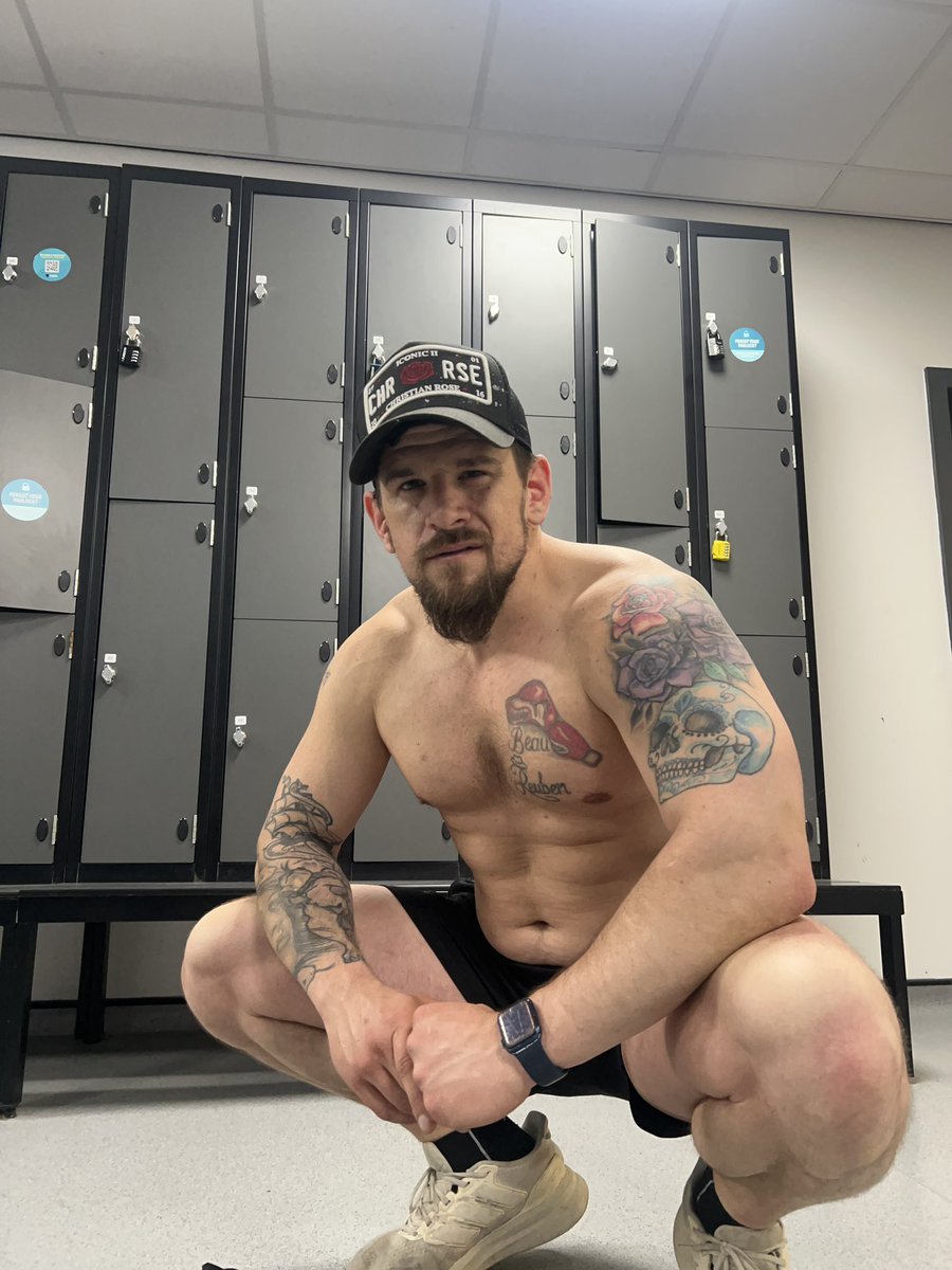 RaylanFrancoXXX's tweet photo. Who likes a sweaty sinful sunday? 😈 https://t.co/jA3rNee52e