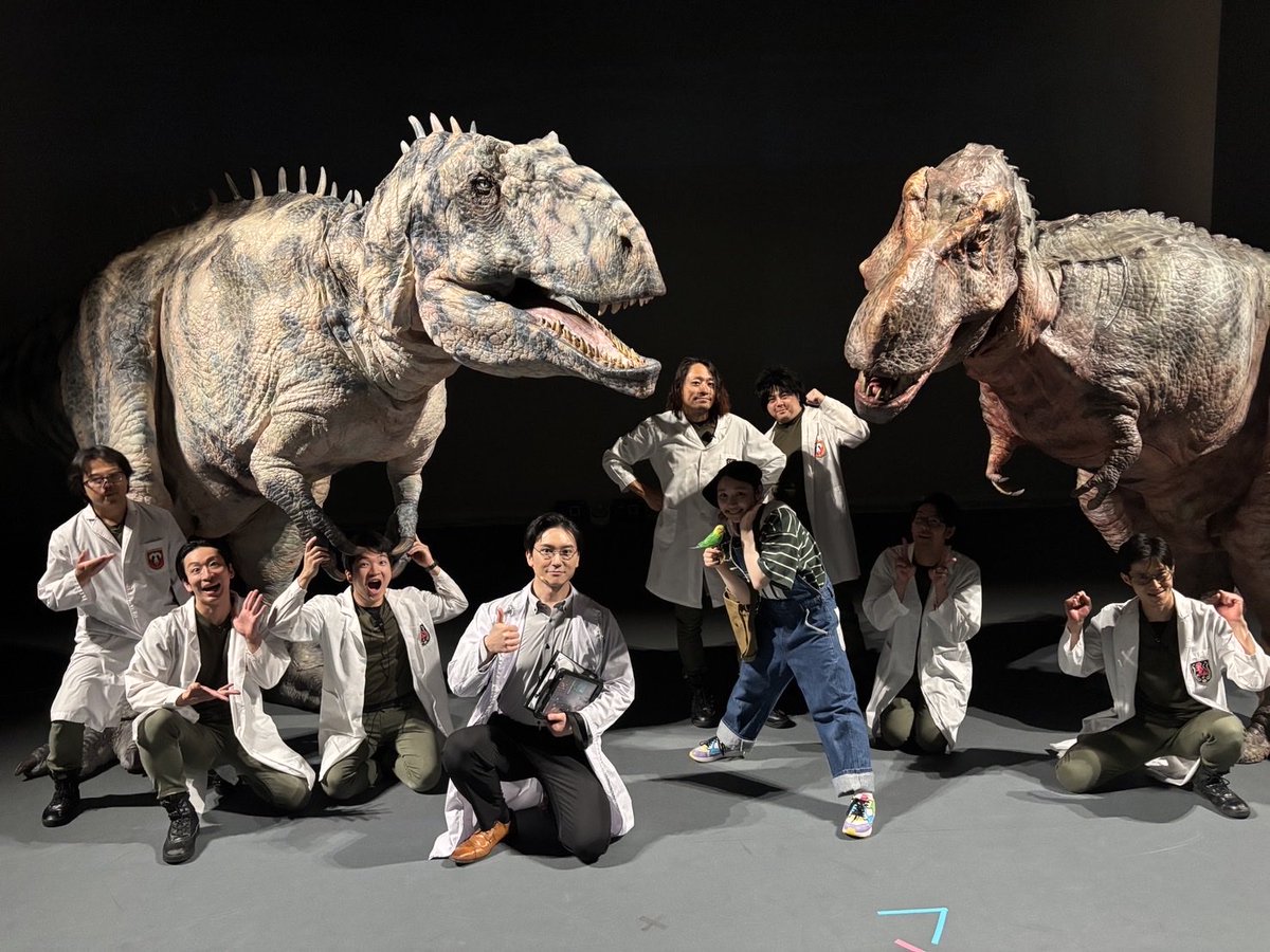 shohigano1991's tweet photo. 恐竜ラボ無事に全公演
終了致しました!!!!

自分は2月から博士として合流
福山から始まり、広島、仙台、長野、千葉、堺、高槻、鳥取、福岡

本当に幸せでした
エンターテイメントの根本を感じることが出来ました。子供達のキラキラした目が一番のエンタメでした。

個人的には忠臣蔵の地方公演の1月から
名古屋、高知、富山、大阪、新潟
に、引き続き上半期はずっと地方遠征でした。観劇に来てくれた皆様
心からありがとうございました😊

走り切れた事に感謝

明日からも頑張ろう。

#恐竜ラボ
#博士