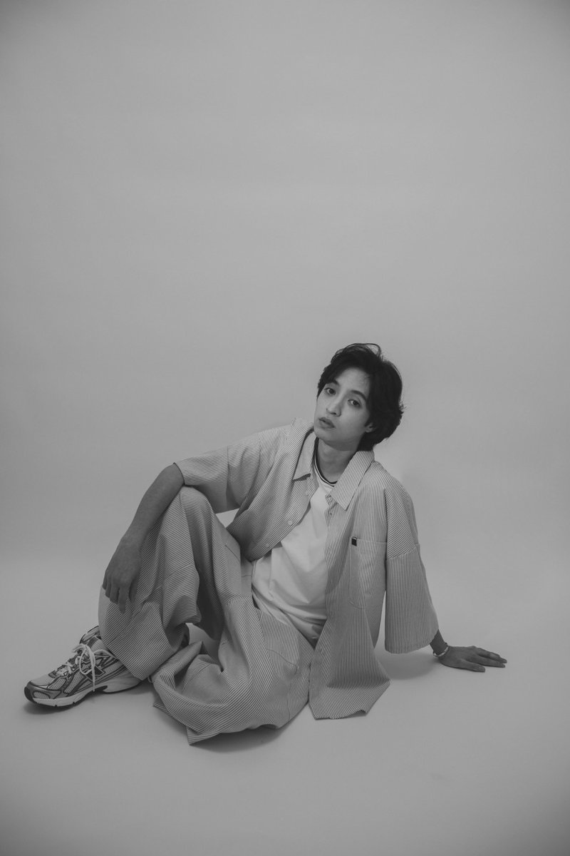 naoyashimizu46's tweet photo. 清水尚弥です。
俳優と猫4匹の親をしています。
趣味は麻雀です。
よろしくお願いします。 https://t.co/T4qKF0iMzZ