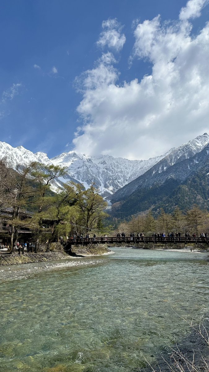 otsukare_hana's tweet photo. 初めてGWの上高地行ったけど最高すぎたから毎年行きたい🏔️ https://t.co/IcymSPualw