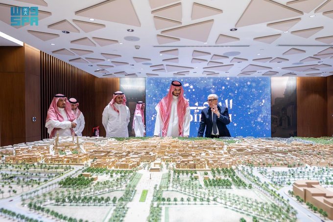 علي tweet media