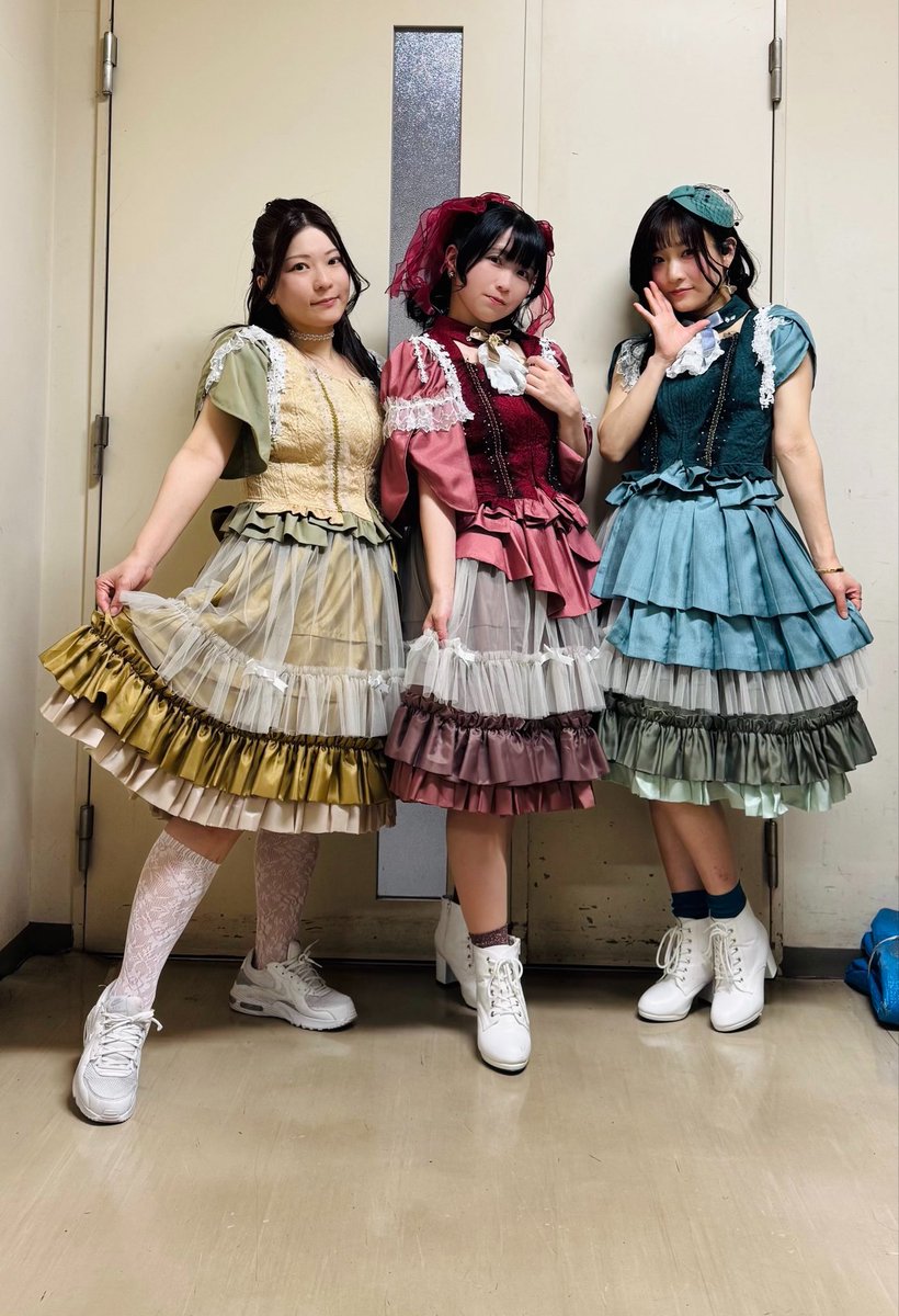 野水伊織 tweet media