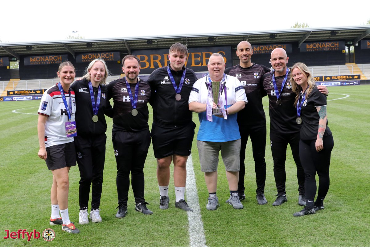 Madison_eps's tweet photo. No doubt about it…Most certainly deserved. The girls have over come &amp; pushed through a lot physically &amp; mentally. Couldn’t be any proud to work alongside you all &amp; help you push onto such a big achievement. A lot of tears, rehab &amp; even more smiles. Resilience is key ⚽️❤️🖤✨ https://t.co/Vt1GTeExPz