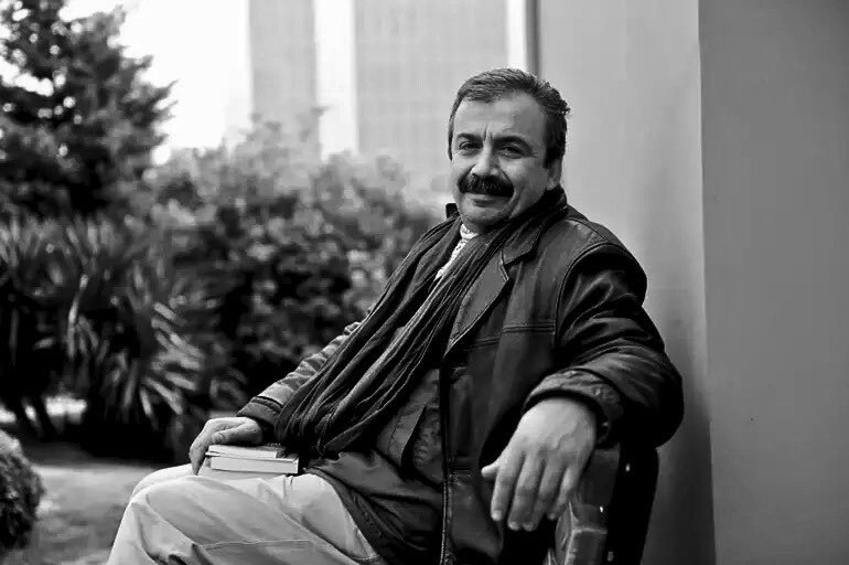Ömer Çelik tweet media