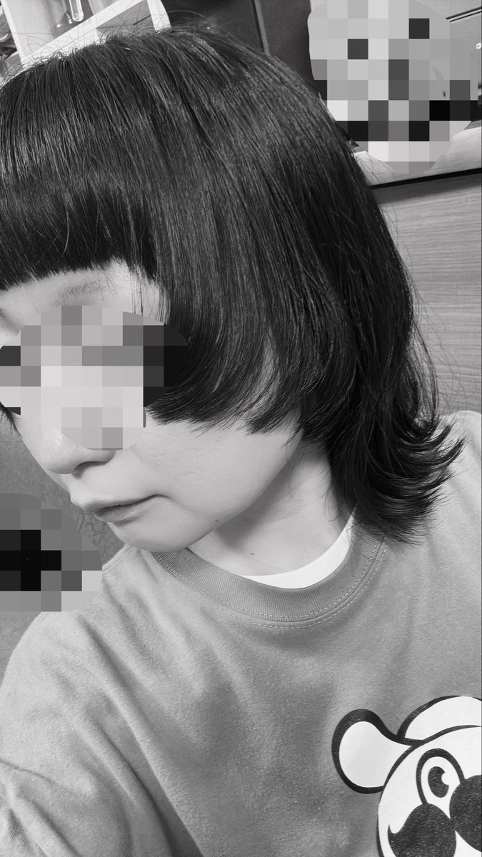 なめ tweet media