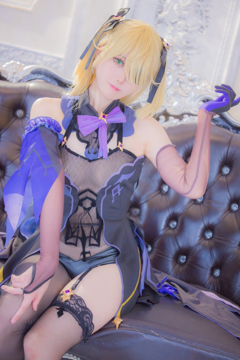 藤咲ちろる tweet media