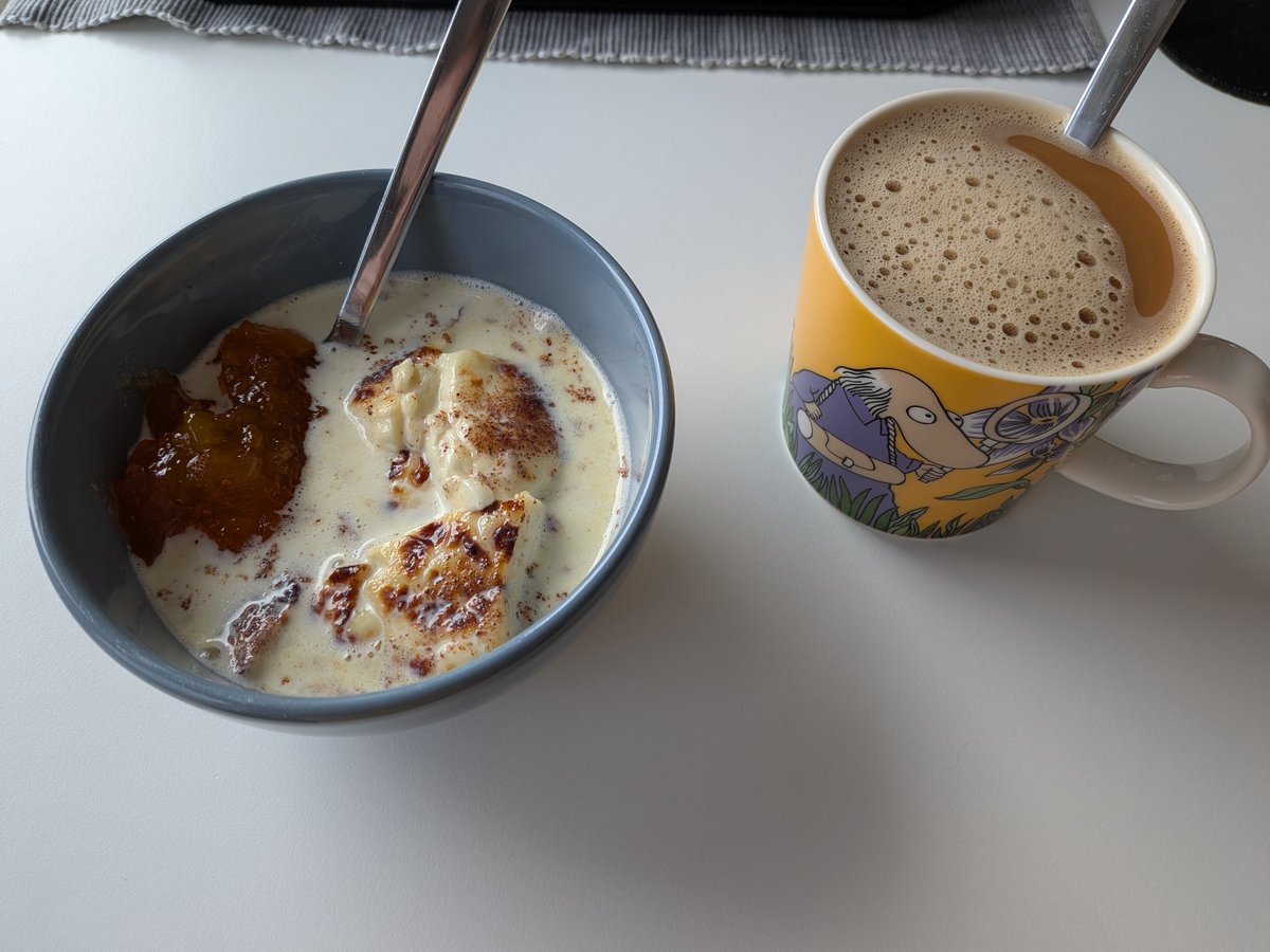 bread cheese baked in cream. needed some traditional comfort food.