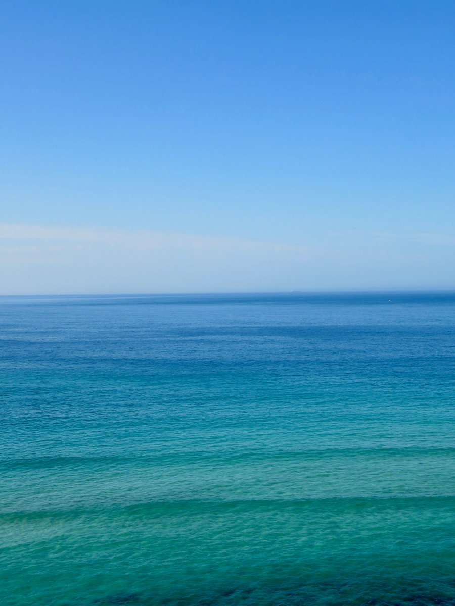 bakrim2000's tweet image. 7/   From my recent long coastal walk through Cornwall's beautiful dramatic scenery. ☀️ absolutely gorgeous! 😍 
#walking 👣 #cornwall