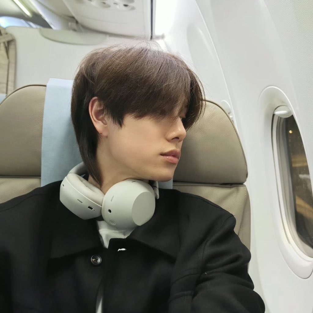 𝙖𝙢𝙞. tweet media