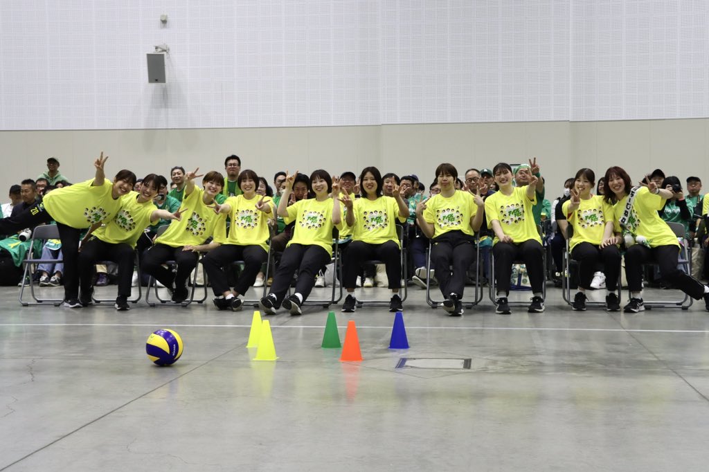 GGreenwings's tweet photo. 🙏

2025-26 ファン感謝祭を実施しました！
ご来場いただいた皆さま本当にありがとうございました🪽

本日撮影された、たくさんの写真は後日アップ予定です📸
#群馬グリーンウイングス #新化 #ConnectToWin https://t.co/ISeKIOi1MX