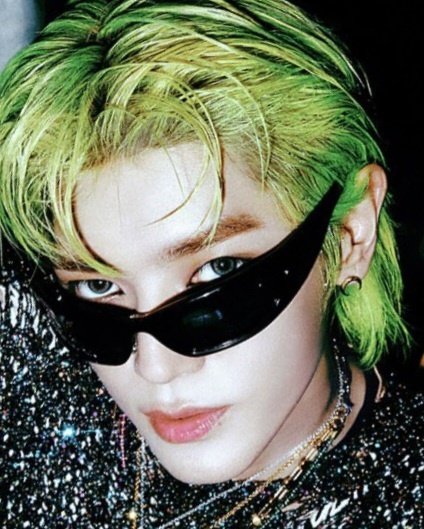 taeyong pics tweet media