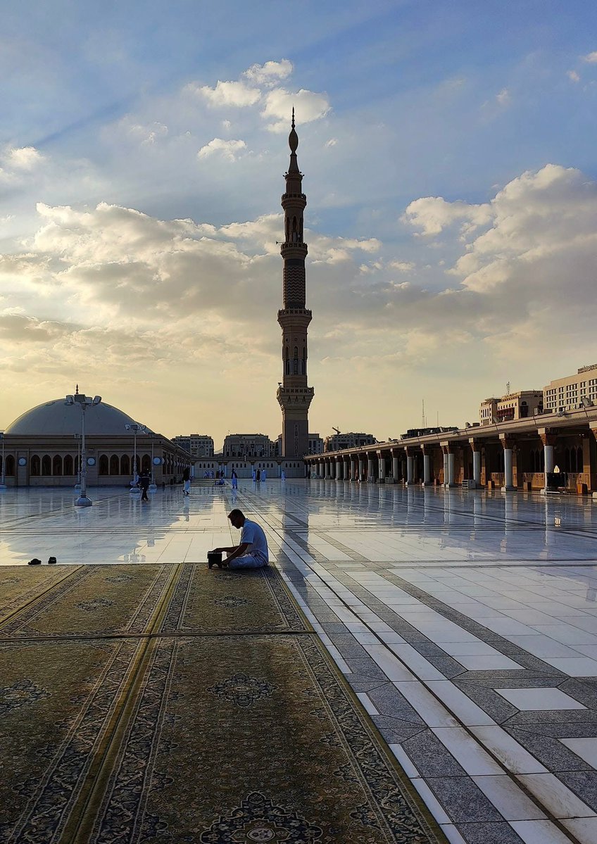 أ. مُحِبّ للجَمال. tweet media