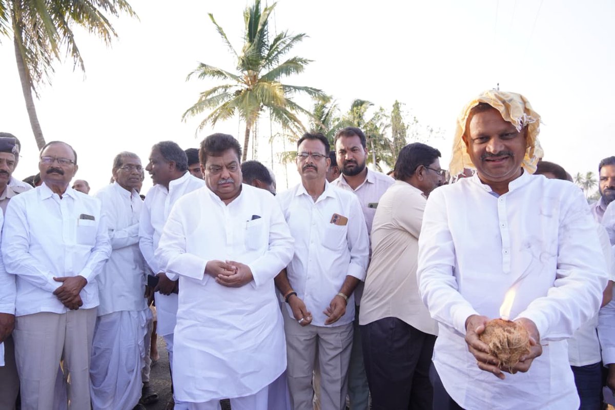 M B Patil tweet media