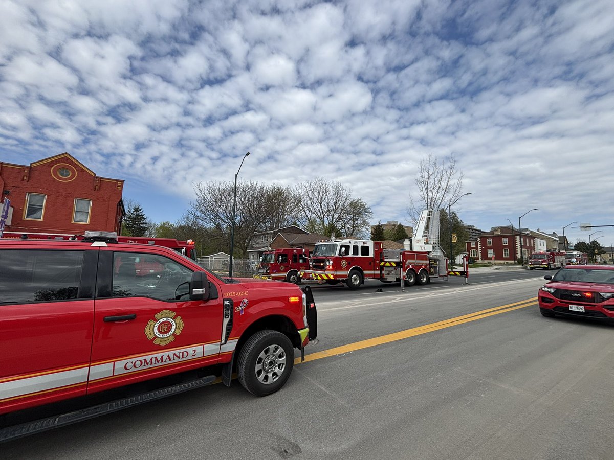 London Fire Department tweet media