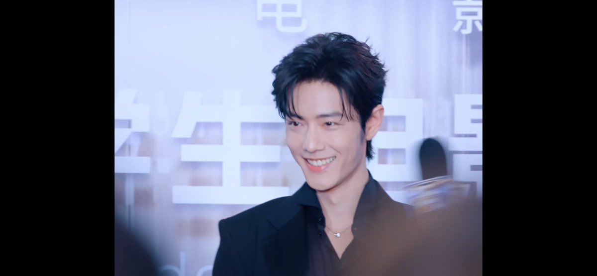 นะนุนาว tweet media