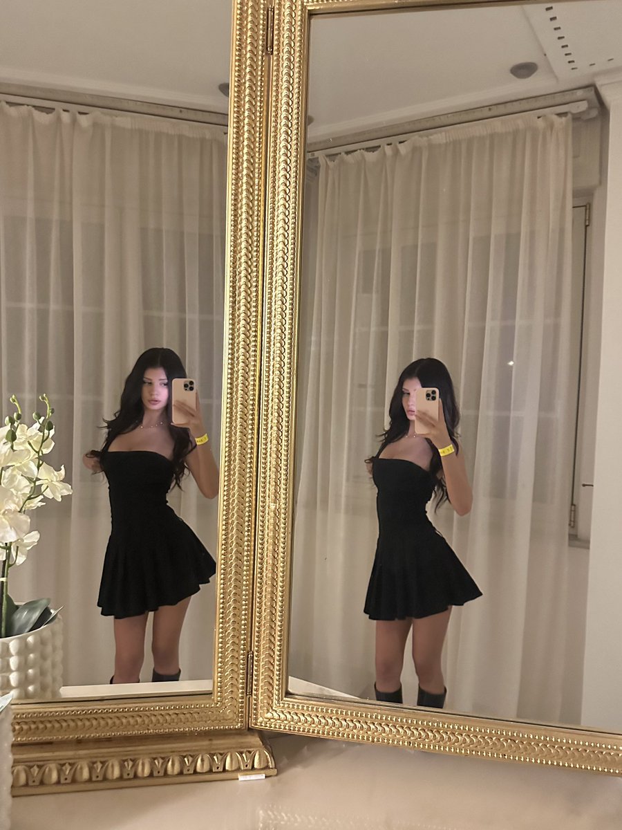 mwah tweet media
