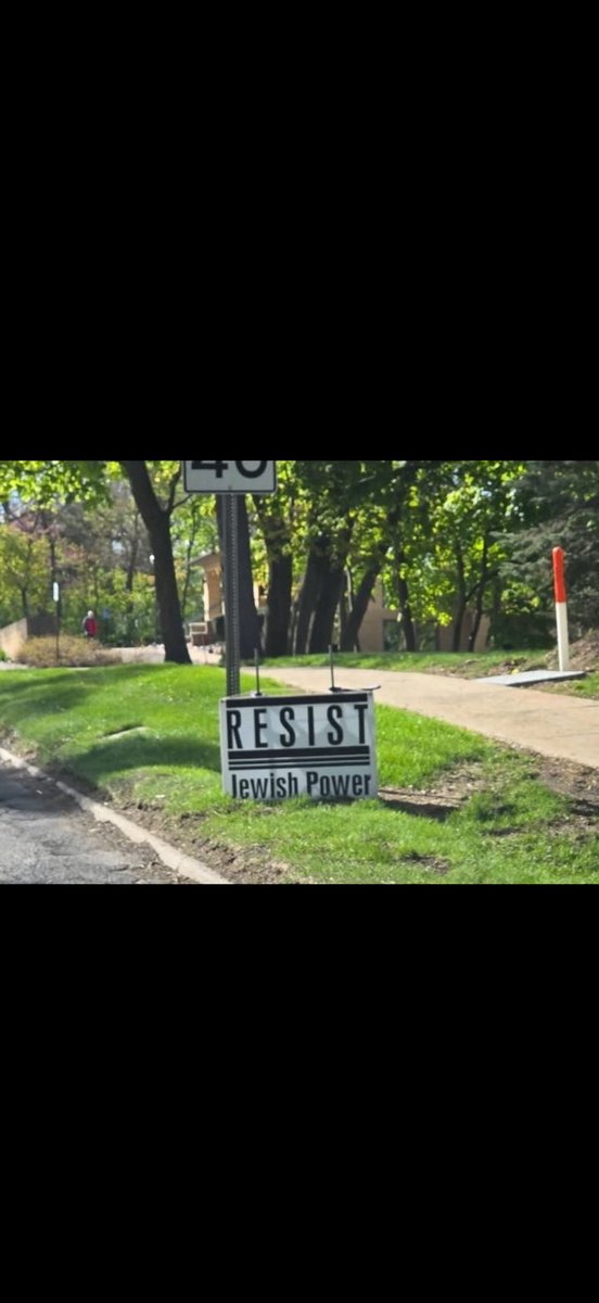 adeebhafeez16's tweet image. From Ann Arbor, MI - This is antisemitic, full stop. If those 2 signs said “Israel bombs innocent civilians” and “Resist Israeli Power”, that would be fine and justified. However, lumping all Jews with the actions of Israel’s current government is unacceptable. #Antisemitism
