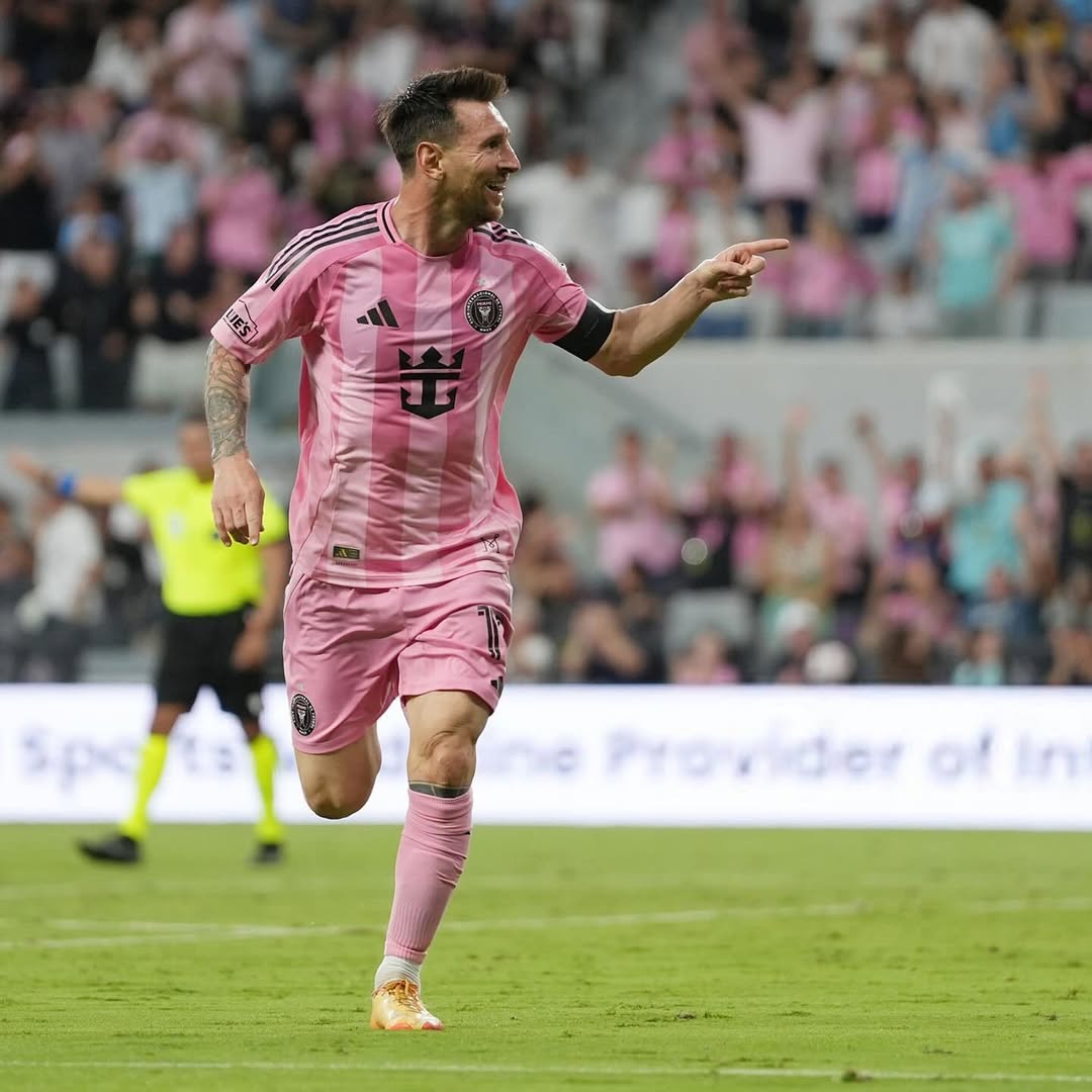 Marce se escribe con M de Messi tweet media