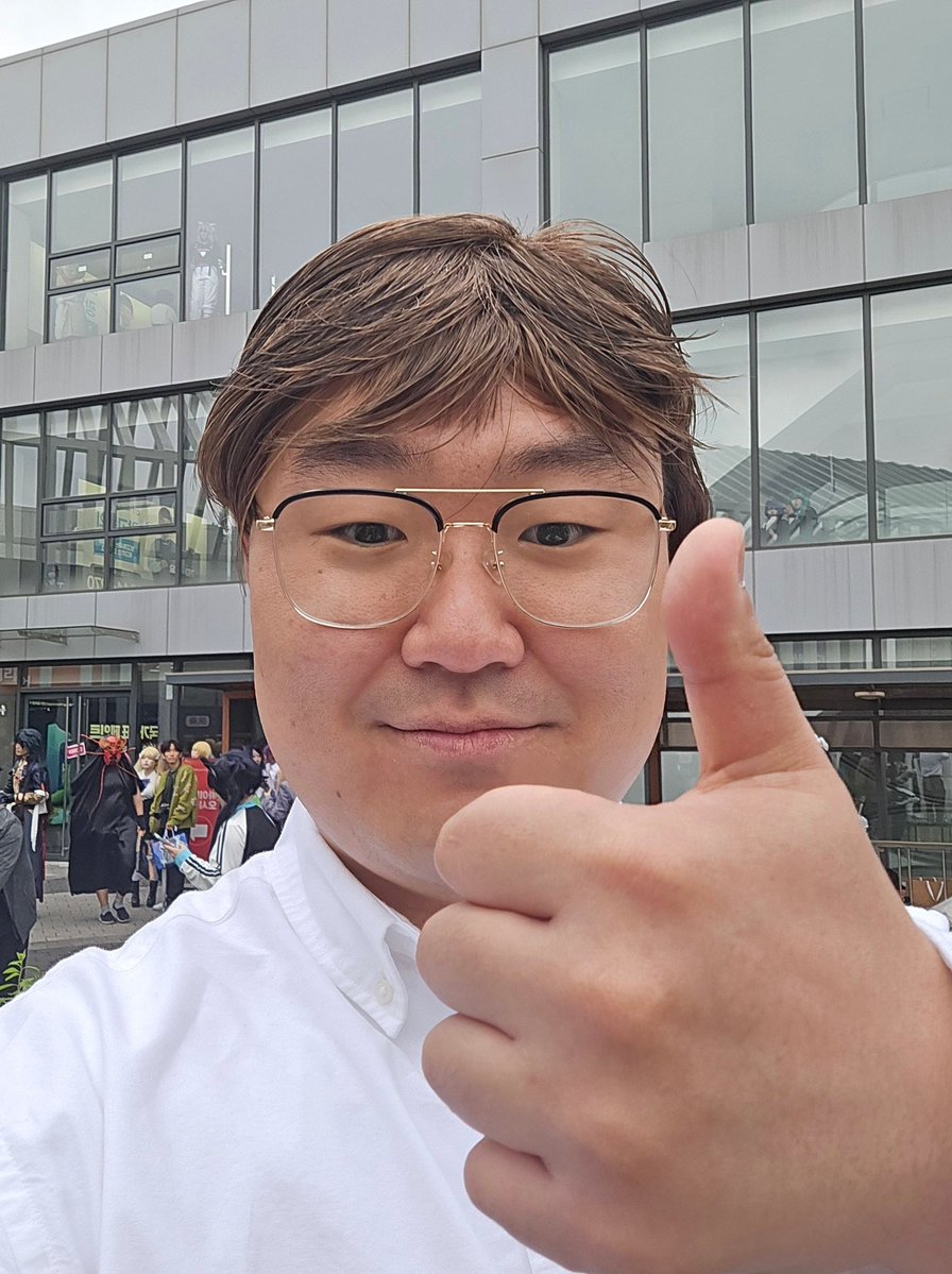 김공룡 tweet media
