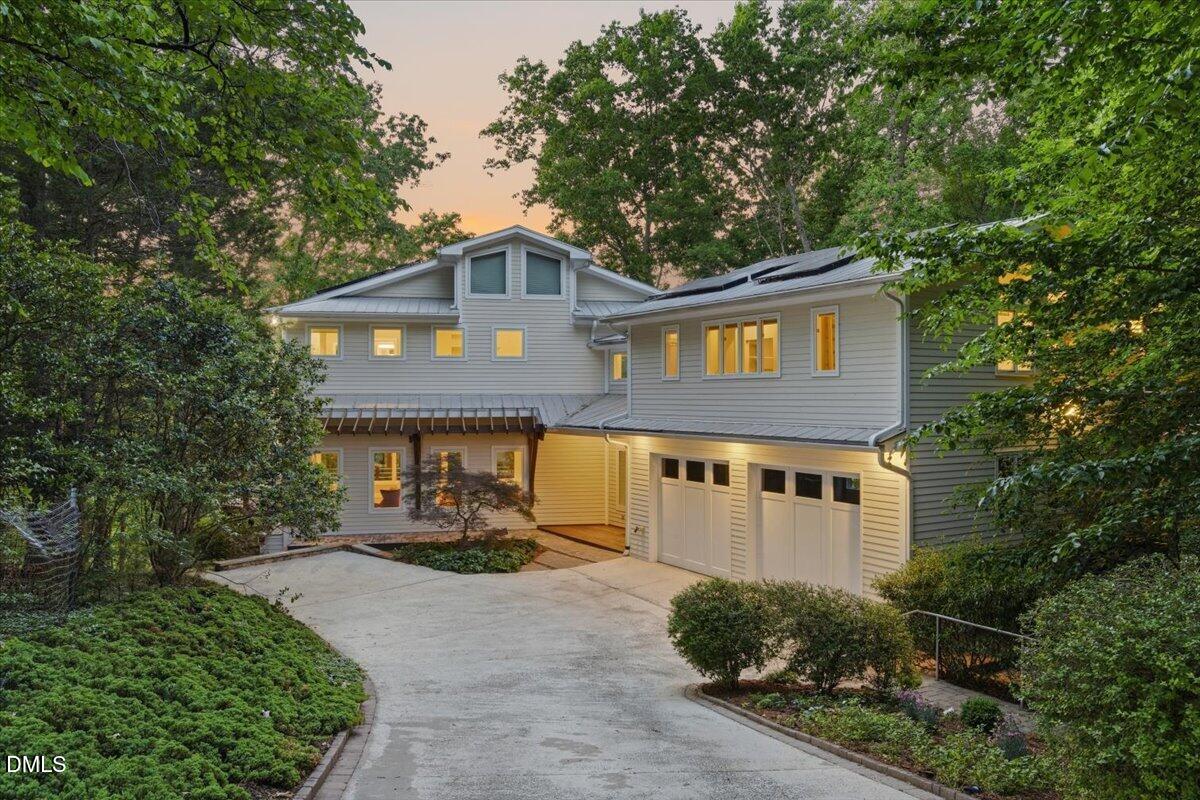 McCormickTeamRE's tweet photo. 1917 S Lakeshore Drive, Chapel Hill, NC, 27514
5 bed | 5.5 bath 5725 Sq. Ft.
Active | 3600000
https://t.co/ltEXneDy8q
A rare opportunity to enjoy lakefront living in the heart of Chapel Hill. Why spend hours driving to a weekend retreat when you can come home to the lake every... https://t.co/yrDkOSnOfv