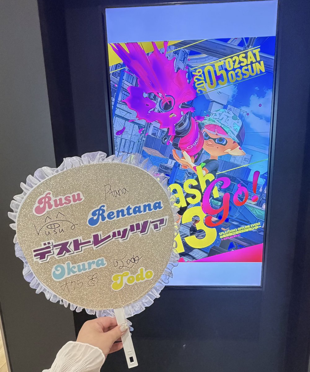 タケハシ tweet media