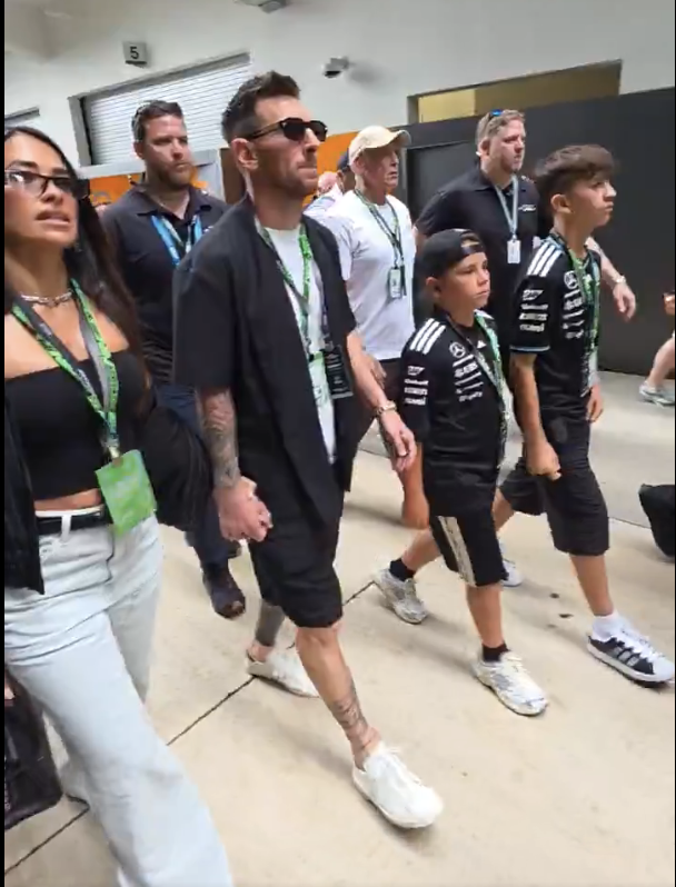 The Touchline | 𝐓 tweet media
