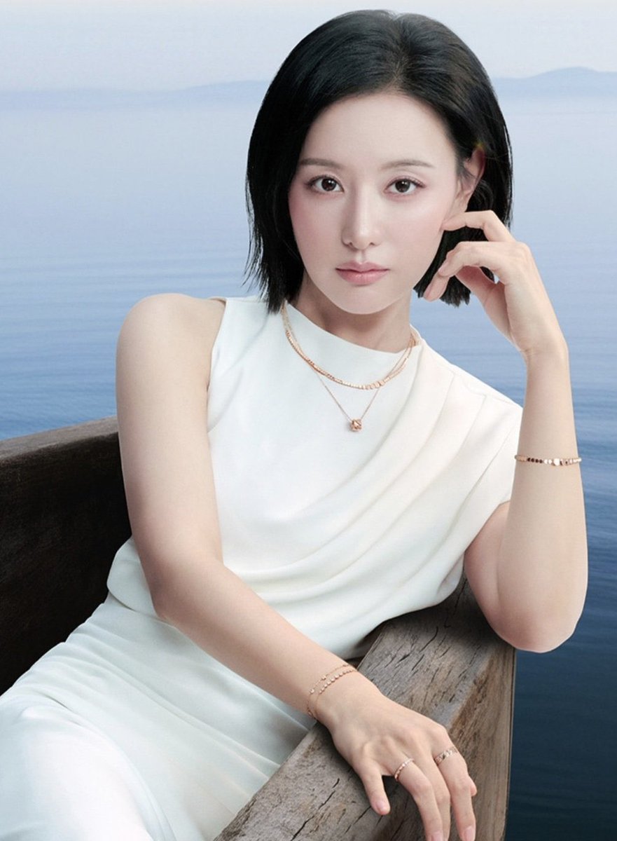 KIM JIWON BASE tweet media
