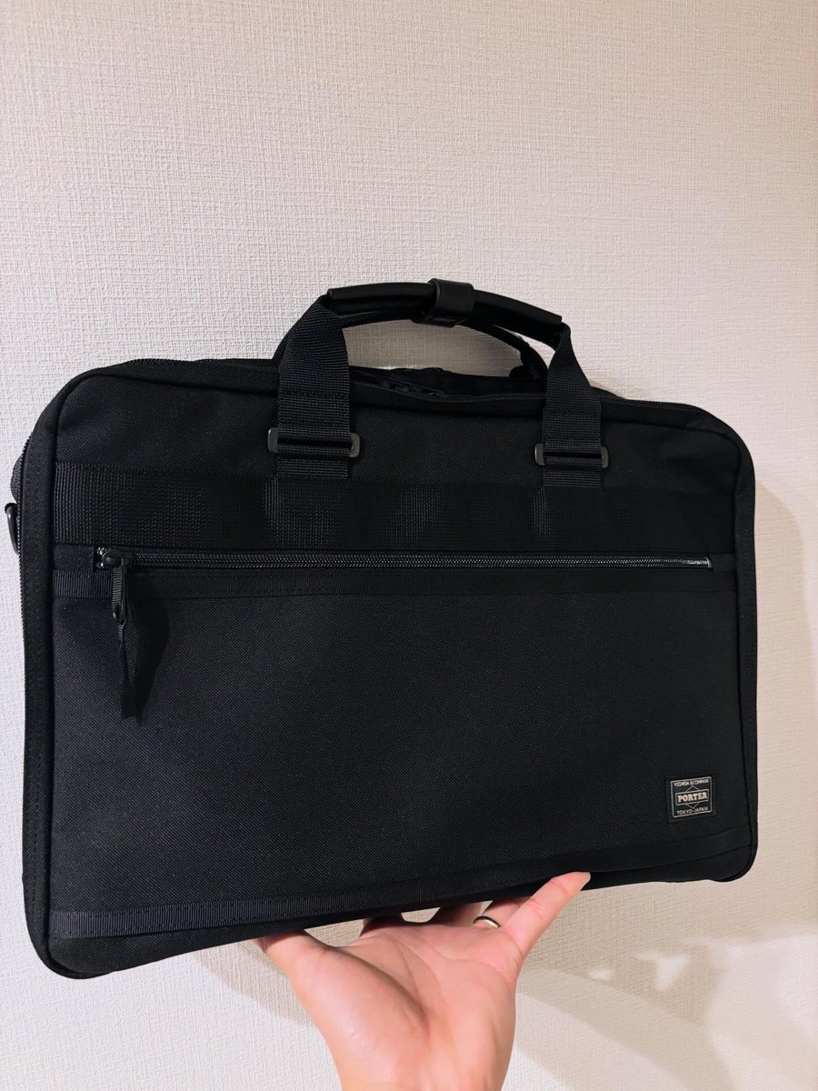 28Ryuya's tweet photo. 34歳になりました！

仕事もサッカーも人としても大きく成長する1年を送れるようにします！
今年も面白く楽しい1年に。

まだまだ頑張ります🫡
#コバルトーレ女川
#気付けば最年長
#仕事もサッカーも副キャプテン
#コツコツは勝つコツ https://t.co/6bo0q0noqj
