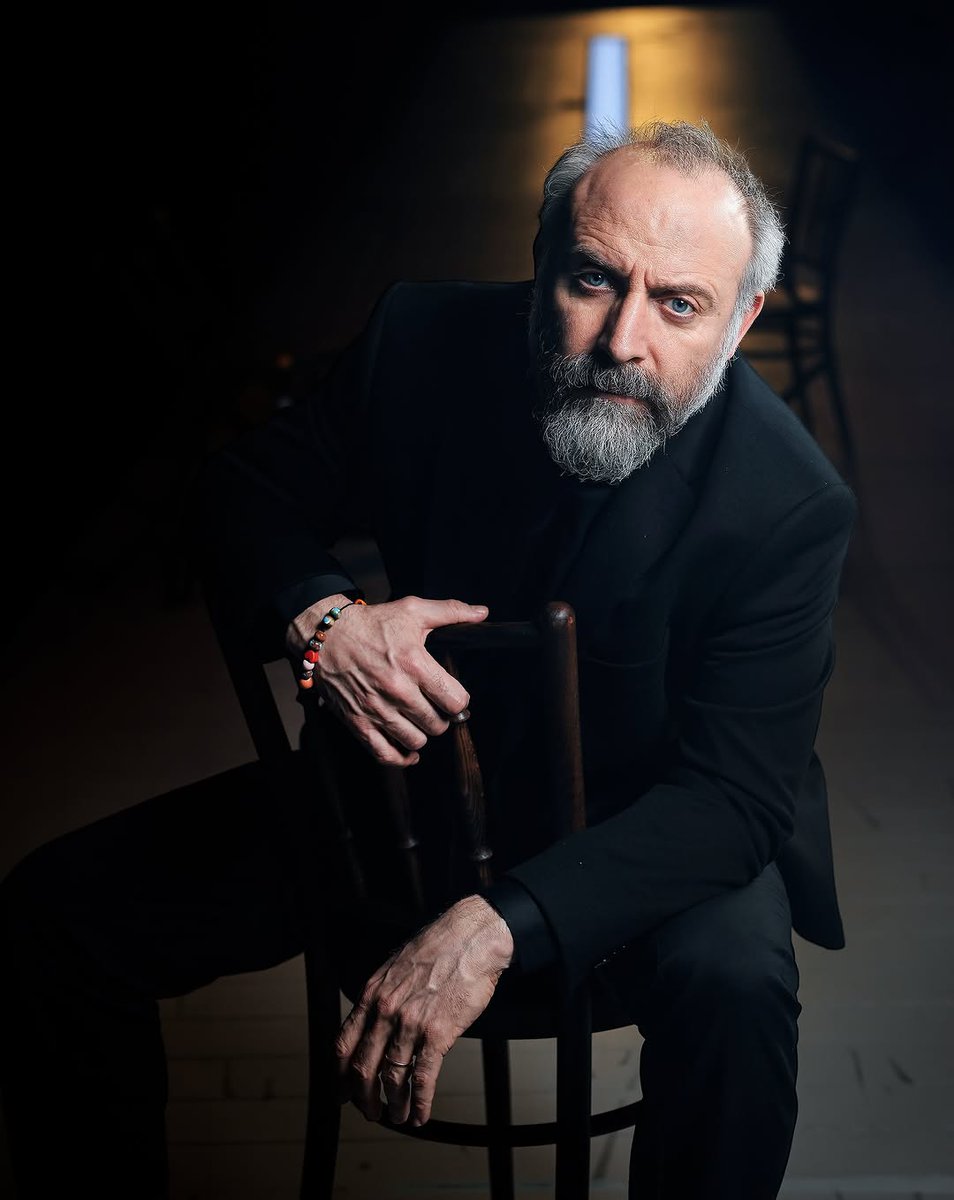 Serap_m's tweet photo. Muhteşem aktör 💫
#HalitErgenç #SatıcınınÖlümü #tiyatro https://t.co/3p8OUQqZpL