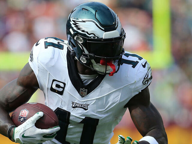 RichJohnsonNFL's tweet image. #Eagles WR AJ Brown “no longer wants to play in Boston” so the trade with the #Patriots is off the table. 

Jayson Tatum is responsible.