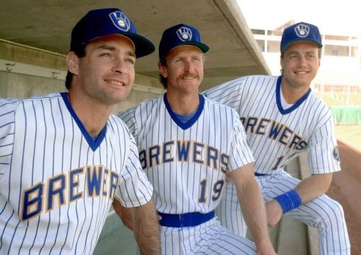 Wisconsin_fam's tweet image. You should have the option to like this photo 3 times. One for each legend.