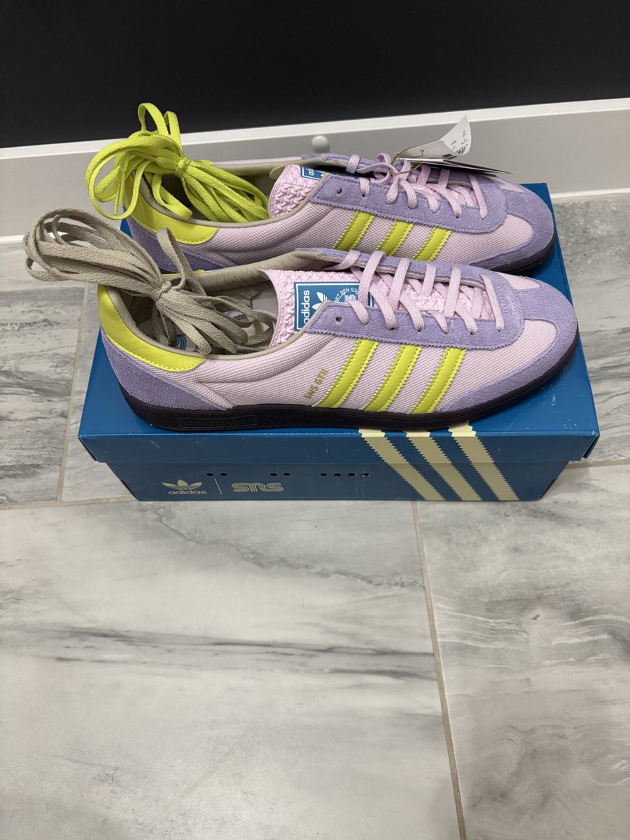 adiFamily_ Adidas SNS GT2 6th edition size UK 11.5 BNWT looking for 115  delivered thanks Paul