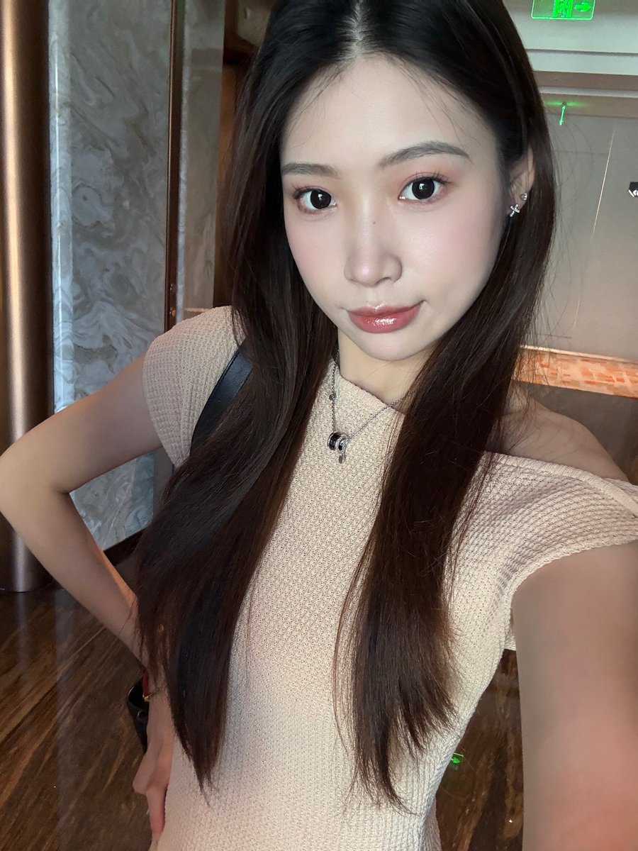 Kiki tweet media