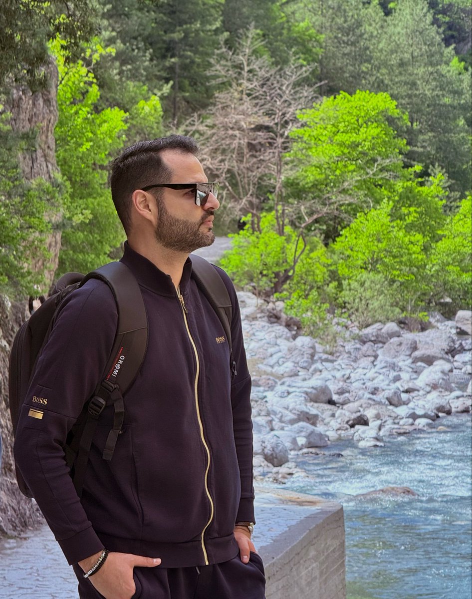 dikyrom's tweet photo. Break Routines 🍃 https://t.co/Ipo0P8gifY