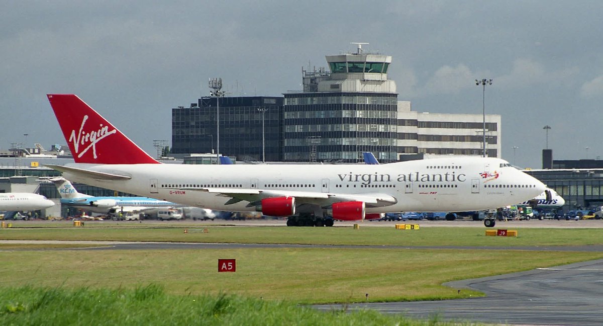n194at's tweet image. Virgin Atlantic Airways 
Boeing 747-267B G-VRUM 
MAN/EGCC Manchester Airport
Date: 2003
Photo credit John Goodale
#AvGeek #Aviation #Airline #AvGeeks 
#Boeing #B747 #QueenOfTheSkies #MAN @manairport #Manchester #VirginAtlantic @747GVROS @VirginAtlantic 🇬🇧
