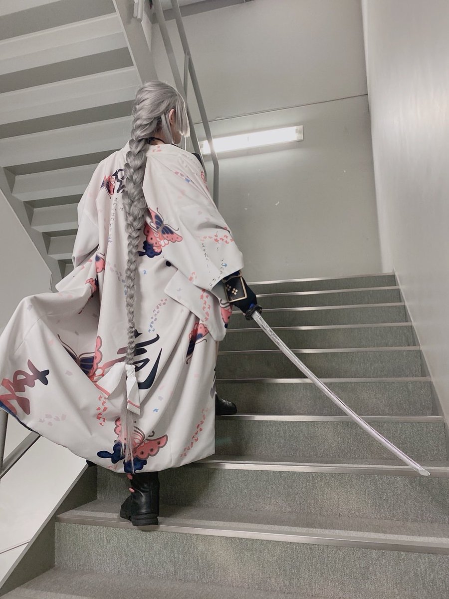 遅れてごめんなさい！😢

舞台『刀剣乱舞』10周年
おめでとうございます！

また会えるかなあ。

#刀ステ
#刀剣乱舞
#古今伝授の太刀