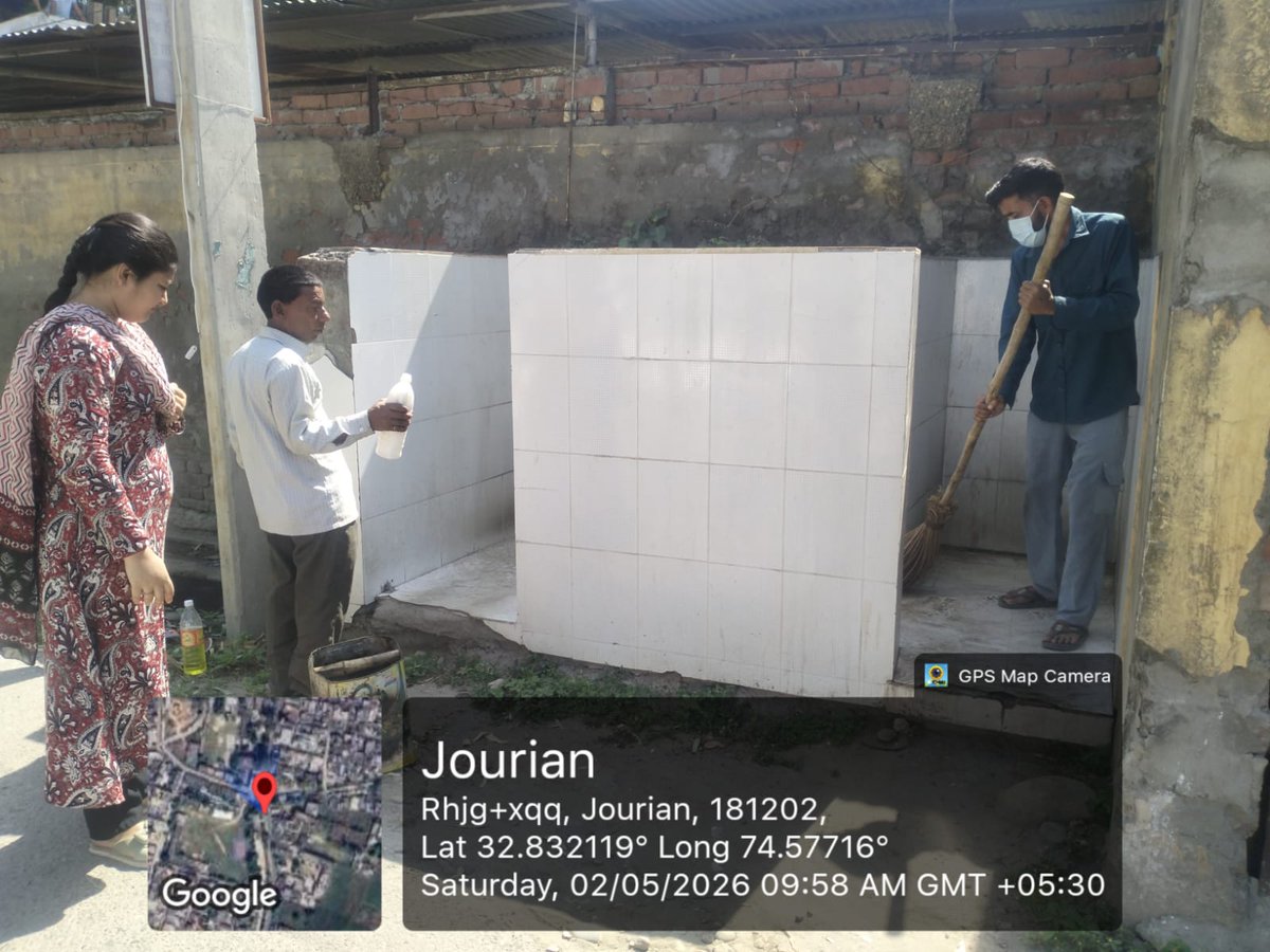 MJourian's tweet photo. @CM_JnK 
 @SwachhJk
 @SwachhBharatGov
@MoHUA_India
@SwachhBharatGov @JammuUlb 
@JKHUDD1 
@dmjammuofficial 
Cleanliness driver https://t.co/rBepqYxDYs
