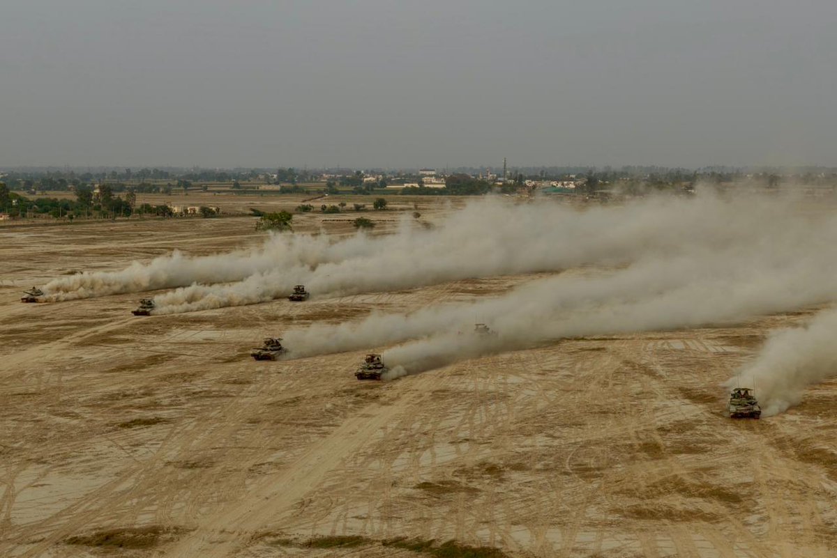 AdithyaKM_'s tweet photo. Some nice pics of armour & an OSA-AK maneuvering & fording
Airawat Division, Kharga Corps under Western Command. https://t.co/RAhwkte94O