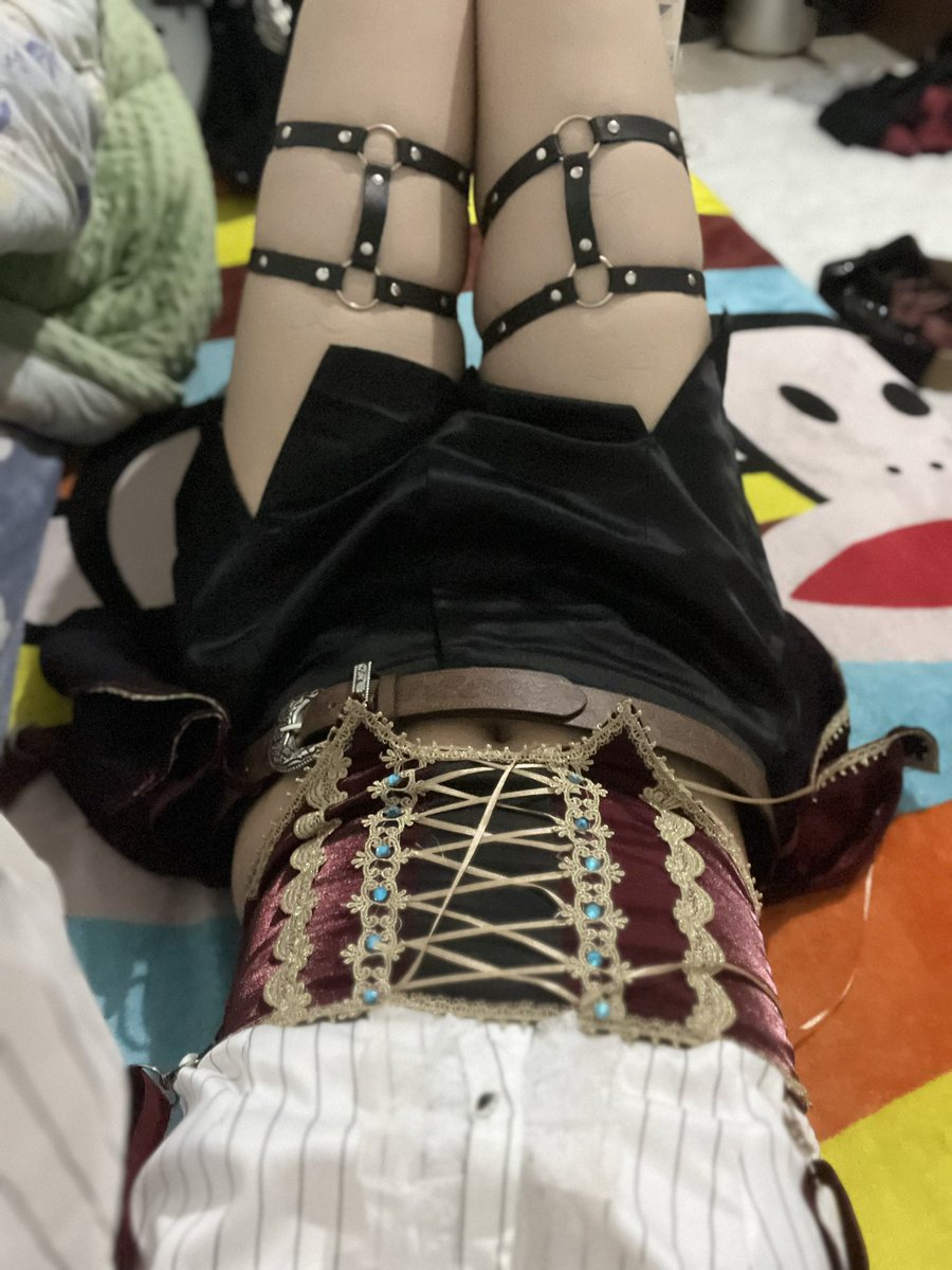 落蒂 Lot tweet media