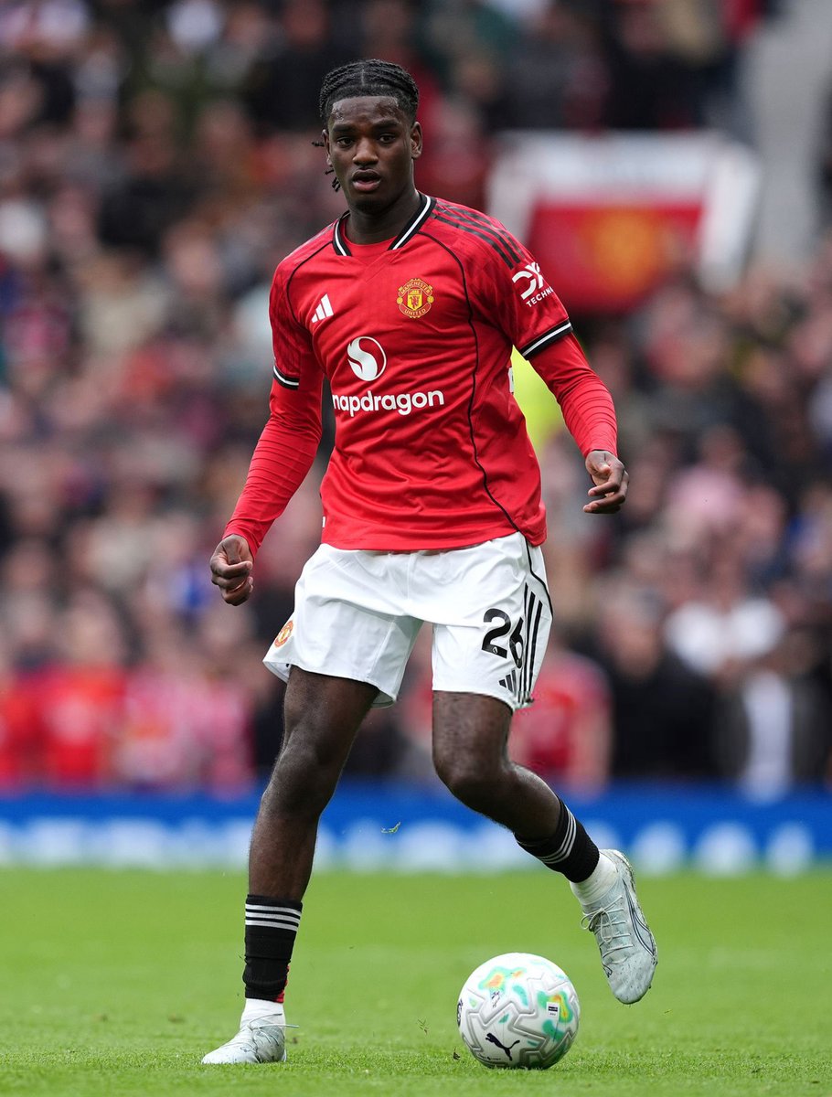 Heaven makes defending look easy! 
Should return the lad to Arsenal then Sign him again.