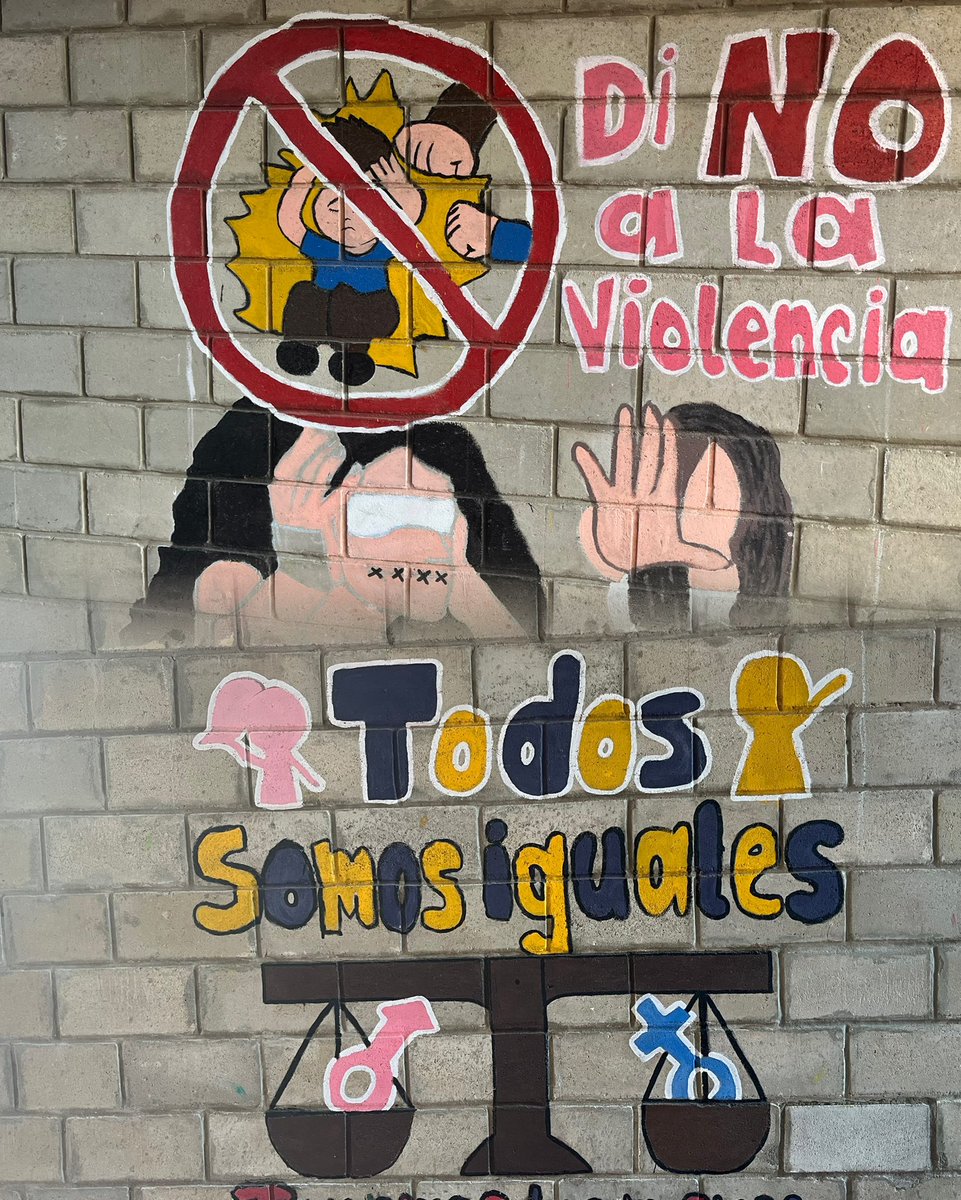 secmujersm's tweet photo. ✨ Con el programa ‘Transformado Realidades’  llegamos a los I.E.D. Jhon F. Kennedy -  20 de Julio.

⛓️‍💥 https://t.co/AN93RYnMHt https://t.co/9XZRcbgvia