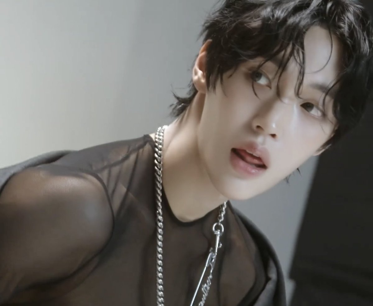 mindaonbin◞★ tweet media