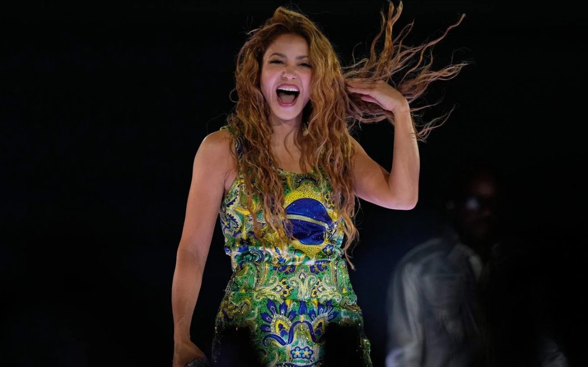 FMessina28's tweet photo. IL VIDEO - Shakira incanta Copacabana (Rio de Janeiro, Brasile): al concerto ci sono 2 milioni di persone!

Per @LaRagione_eu 

Qui: https://t.co/8MZV8LpgLn

#Shakira #Copacabana #Brasile #Brasil #Musica #LaRagione https://t.co/PcF1kKN8Dh