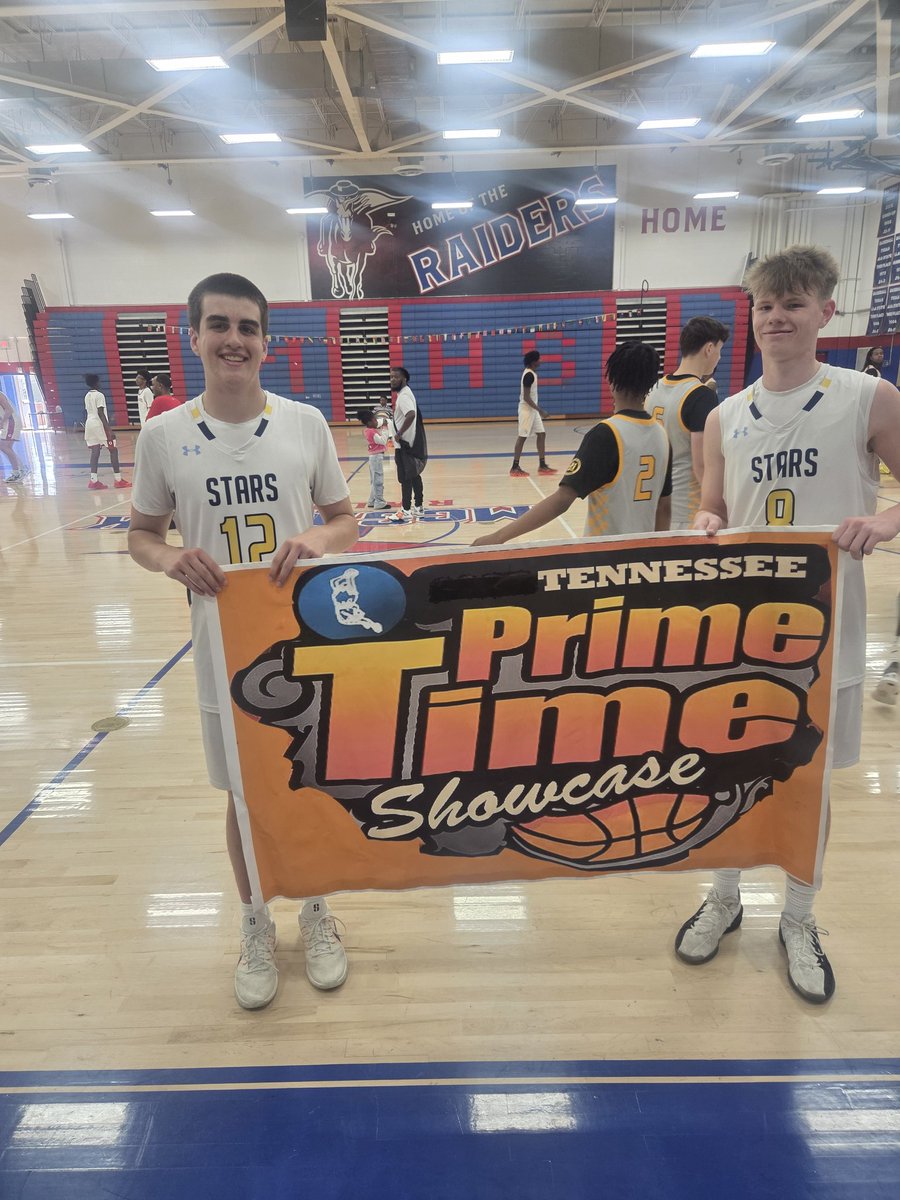 mosesk225's tweet photo. My first highlighted game of Championship Sunday at the #PrimeTimeShowcase was an absolute barnburner to open the day, a clash between Stars Gold (Lynn) and Tae’ Flight Boyz 16U that had everything you could ask for and then some. From the jump, the Stars came out firing, trying to seize control early, but Tae’ Flight Boyz never flinched, never backed down, and matched them step for step. Every possession felt earned, every bucket came with resistance, and by halftime it was a tight 19-17 edge with the Stars barely holding on.
Then the second half came, and everything turned up. The intensity, the physicality, the urgency, it all exploded into a full-on war. This wasn’t just basketball anymore; this was pride, toughness, and willpower colliding on every trip down the floor. Shots were contested hard, and both teams kept answering each other like neither one was willing to blink first. Clutch shot after clutch shot kept the gym buzzing as the clock started winding down.
With 1:45 left, Tae’ Flight Boyz broke through and grabbed a 34-32 lead, putting pressure squarely on the Stars. But just when it looked like momentum was shifting, #8 @nicholas_Bandy stepped up in a massive moment. He attacked, drew contact, and calmly knocked down his free throws to flip it back 37-34 with 1:26 left, showing poise when everything was on the line.
But this game still had more drama to give. Tae’ Flight’s #8 got fouled on a three-point attempt, missed at the line, but refused to let the moment slip. The ball found its way back to him, and with everything riding on it, he rose up and hit a buzzer-beating triple to tie it at 37-37 and send the game into overtime. Pure chaos, pure energy, the kind of shot that shakes a gym.
In overtime, every second felt heavy. Every decision mattered. Every possession could decide it. And once again, it came down to the free-throw line. With just 1.1 seconds left, Bandy stepped up and knocked down the free throws that gave the Stars a 40-39 lead. No time left for anything else. Game over.
Stars Gold was led by Bandy with 13 points, delivering when it mattered most, while teammate #12 @doyle.chance added 11 points of his own. Tae’ Flight Boyz was paced by #5 Dt_Cuz10, who led all scorers with 14 points, with #7 @Lonstar.Devo adding 13 in a performance that deserved a different ending.
This one had everything. Heart, toughness, big-time shot making, and moments that won’t be forgotten anytime soon. A true Championship Sunday battle from start to finish.
@NYBABasketball