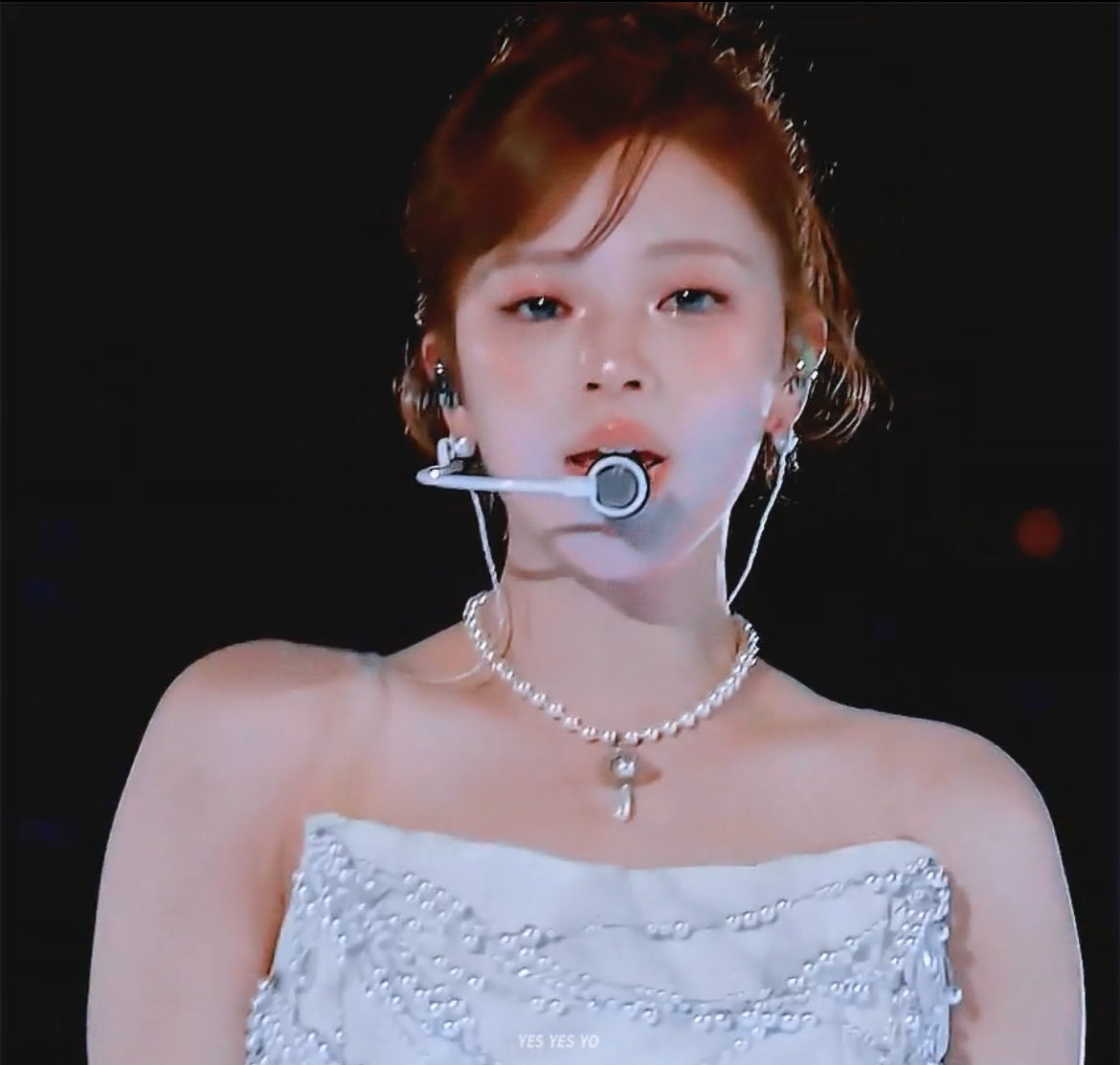 Jeongyeon❤️ tweet media